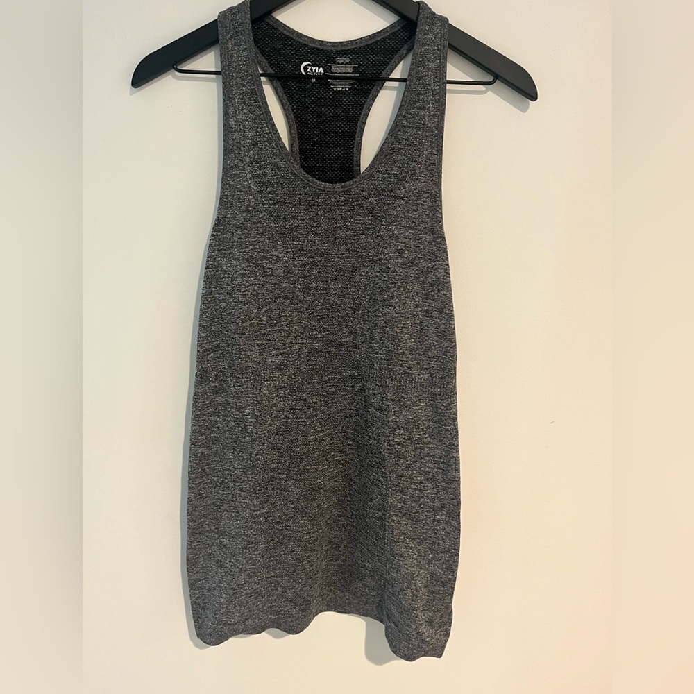 Zyia gray workout top